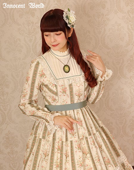 愛らしく咲く薔薇のドレス/付属品お取り外し